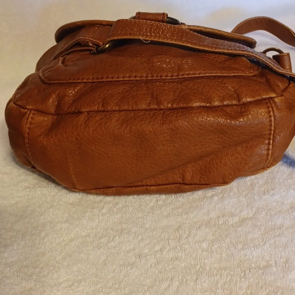 Arizona Jean Co purse crossbody handbag brown
